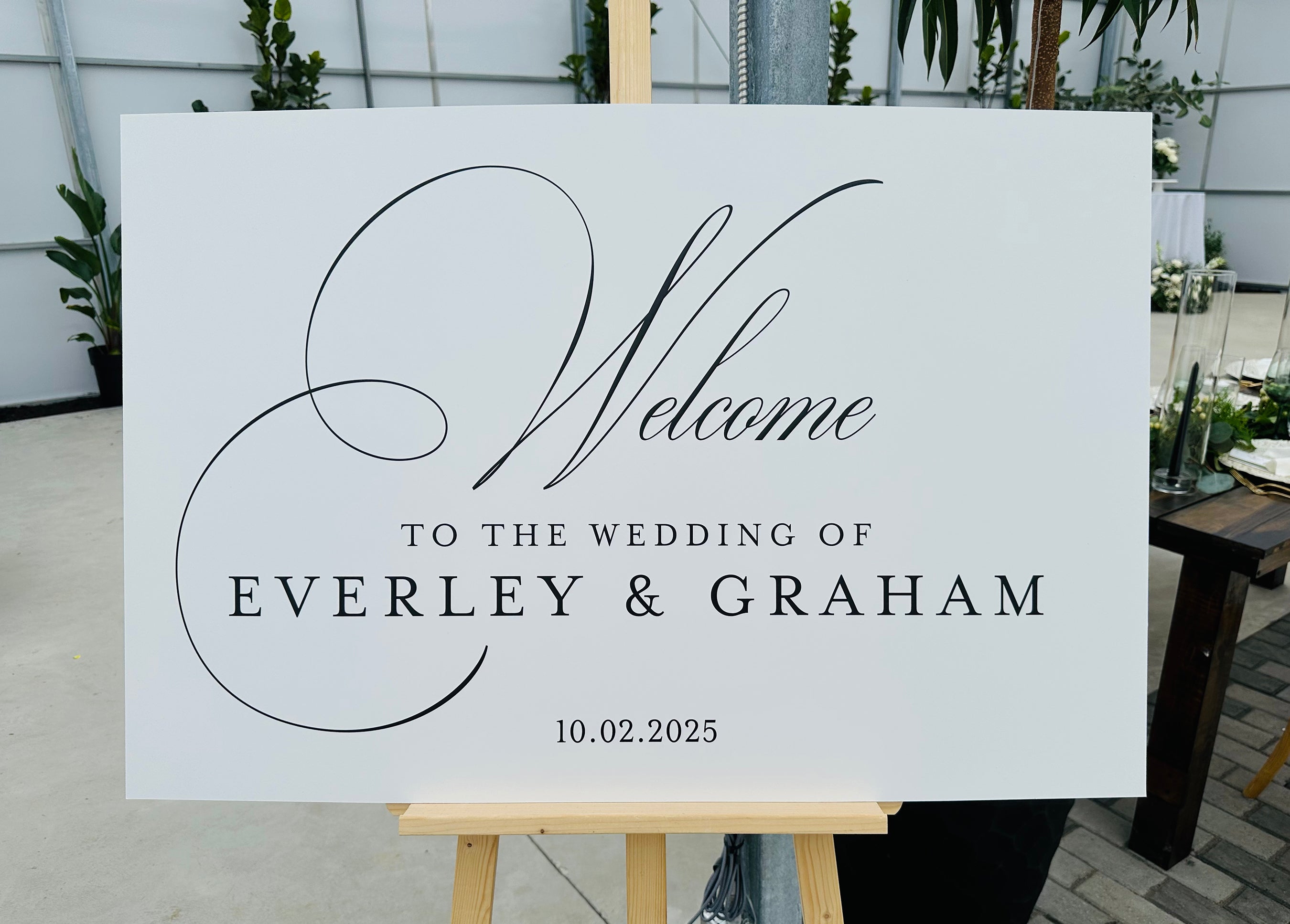 🤍 Everley Collection — Elegant Script Wedding Welcome Sign