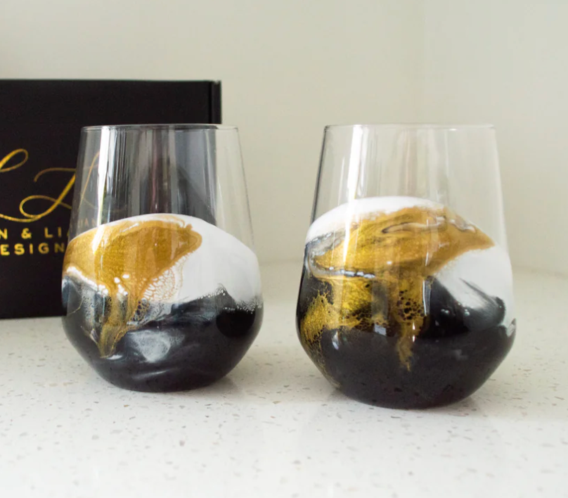 Lynn & Lianna Wine Glass Set of 2