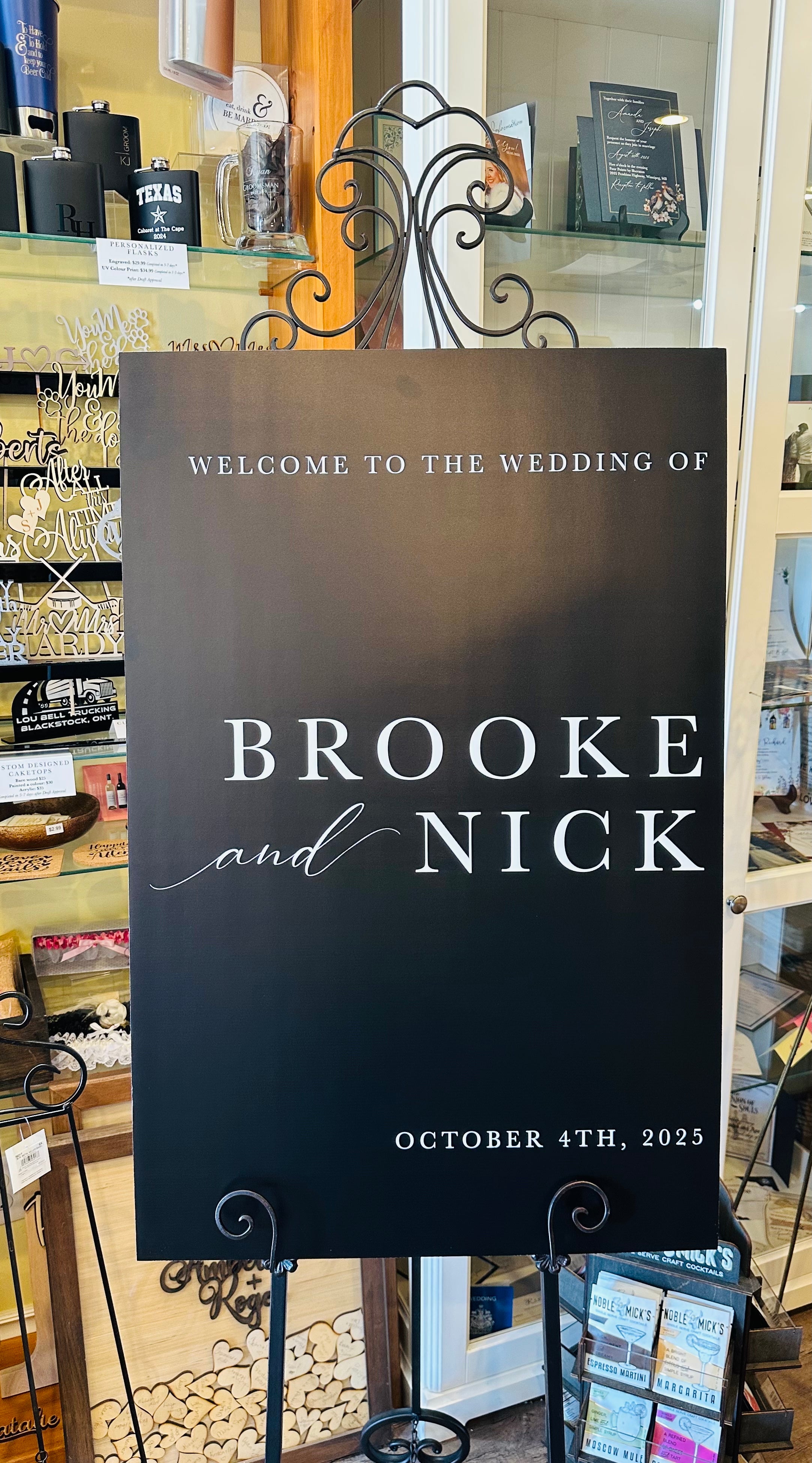 🖤 Brooke & Nick — Modern Black & White Wedding Welcome Sign