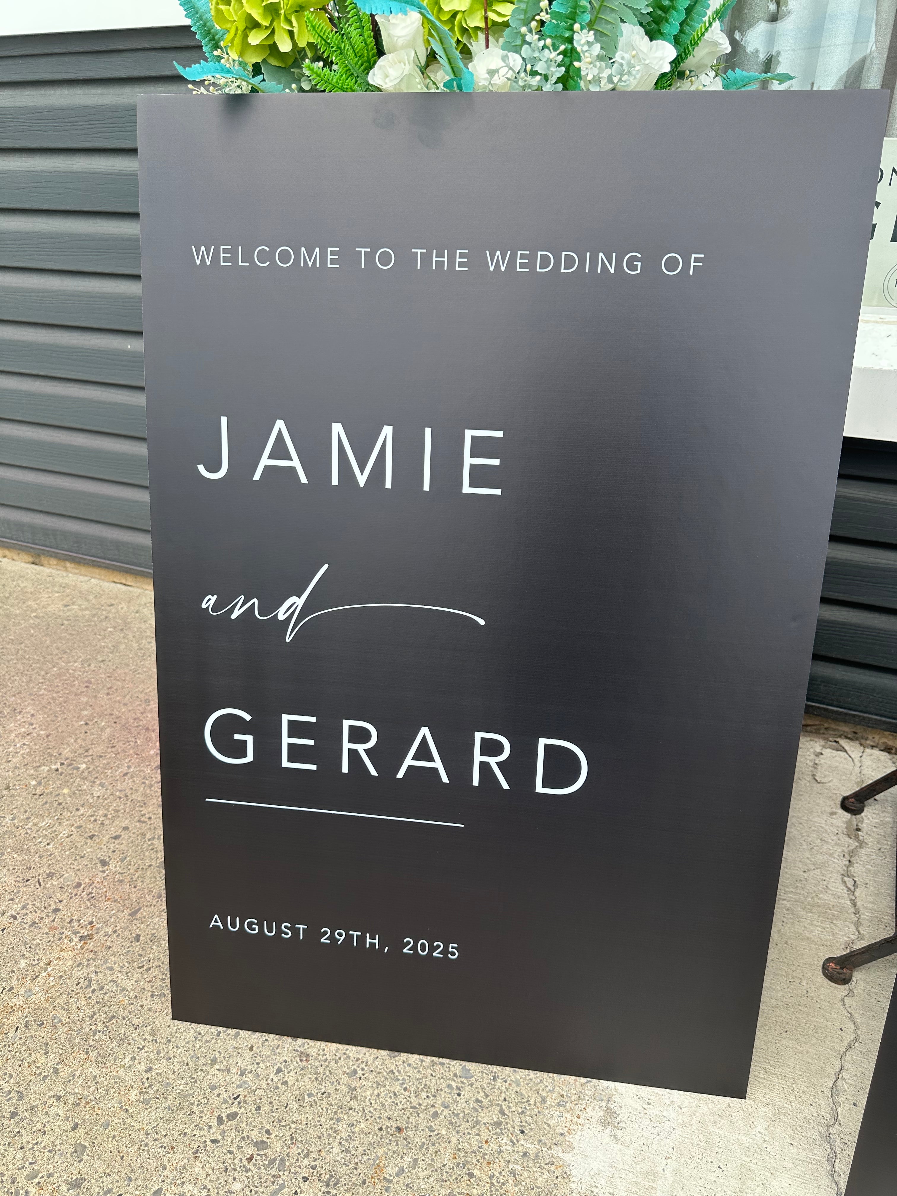 🖤 Jamie & Gerard — Modern Minimalist Wedding Welcome Sign