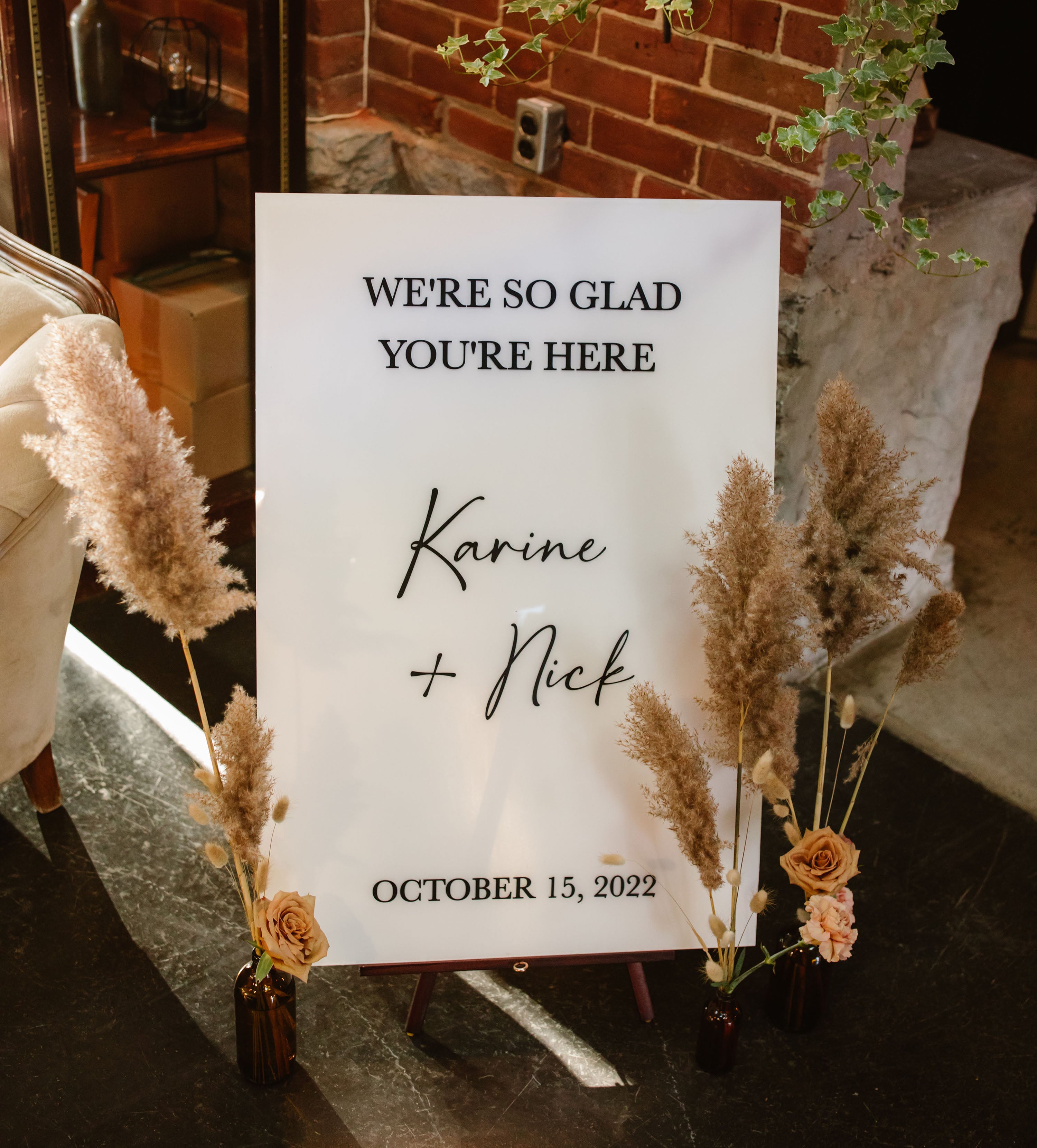 🤍 Karine & Nick — Modern White Acrylic Wedding Welcome Sign