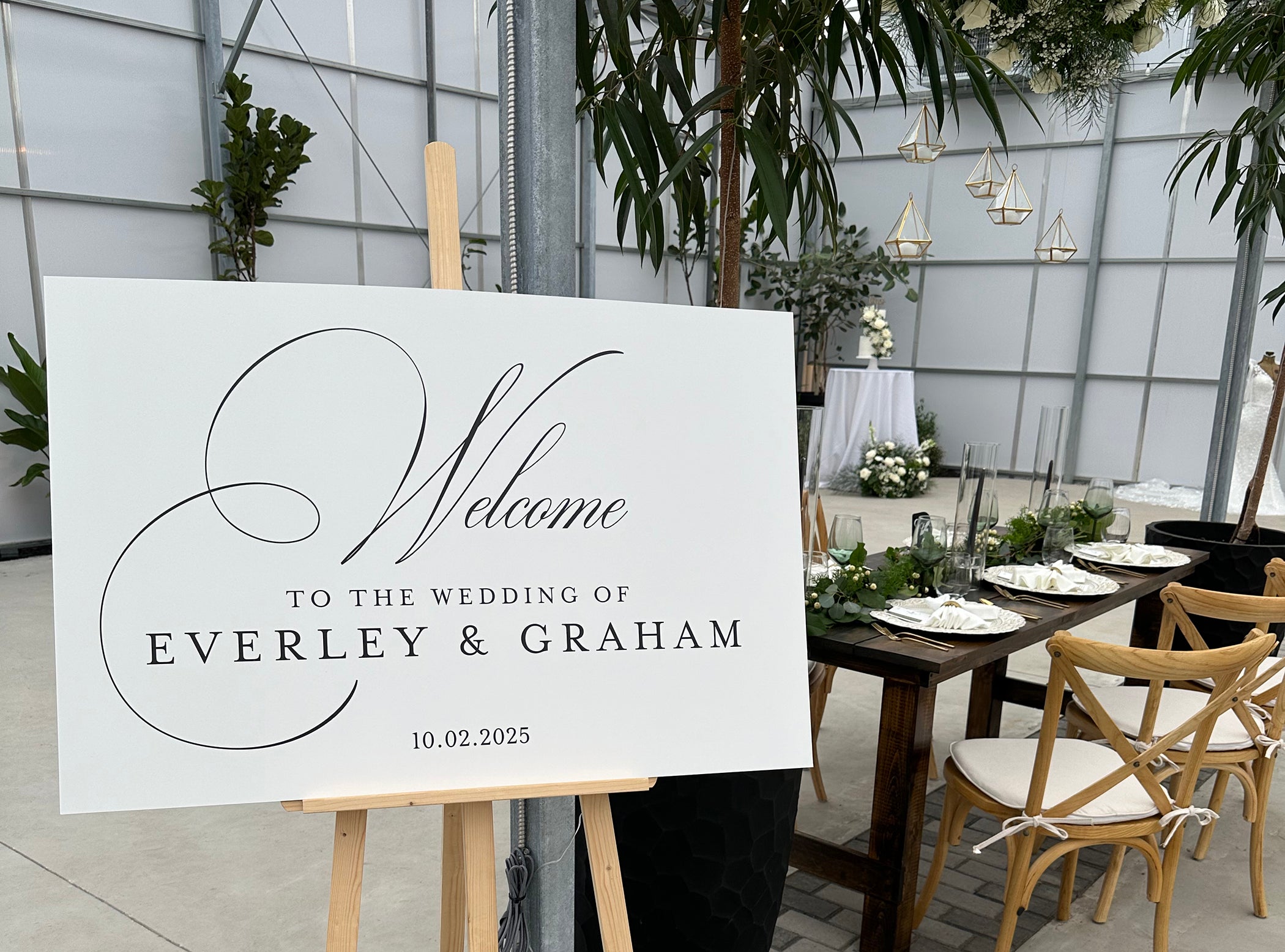 🤍 Everley Collection — Elegant Script Wedding Welcome Sign